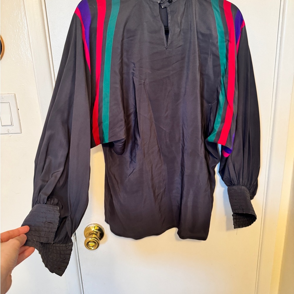 Colorful Geometric Pattern Blouse - Picture 3 of 3